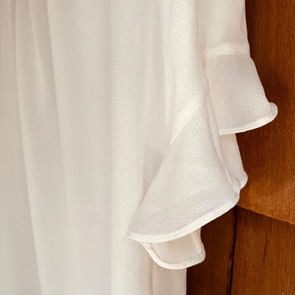 CeCe Women's Drop Shoulder Wide Neck Ruched Blouse Color: New Ivory Size XS - Picture 16 of 16